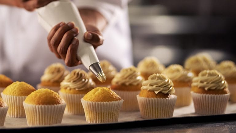 IFF.com_Bakery_Solutions_Cakes