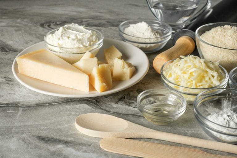 Different types of cheese