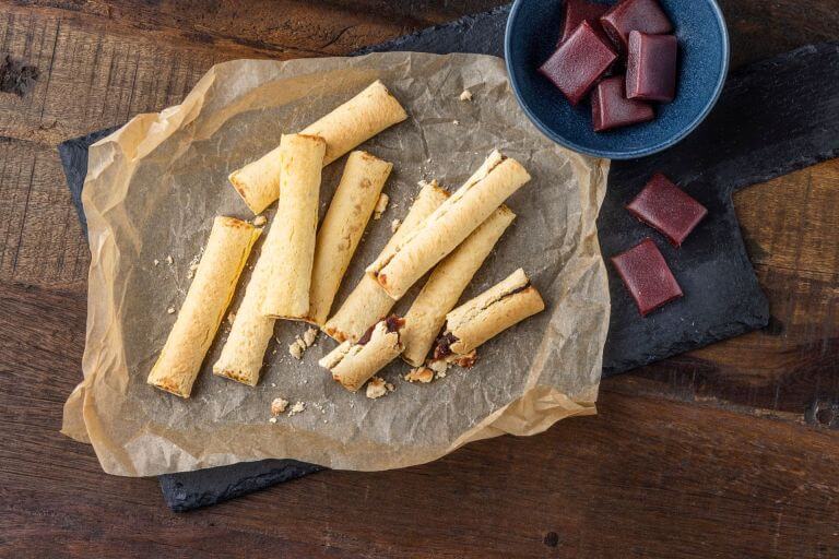 Taura Bars with Fruit Fillings