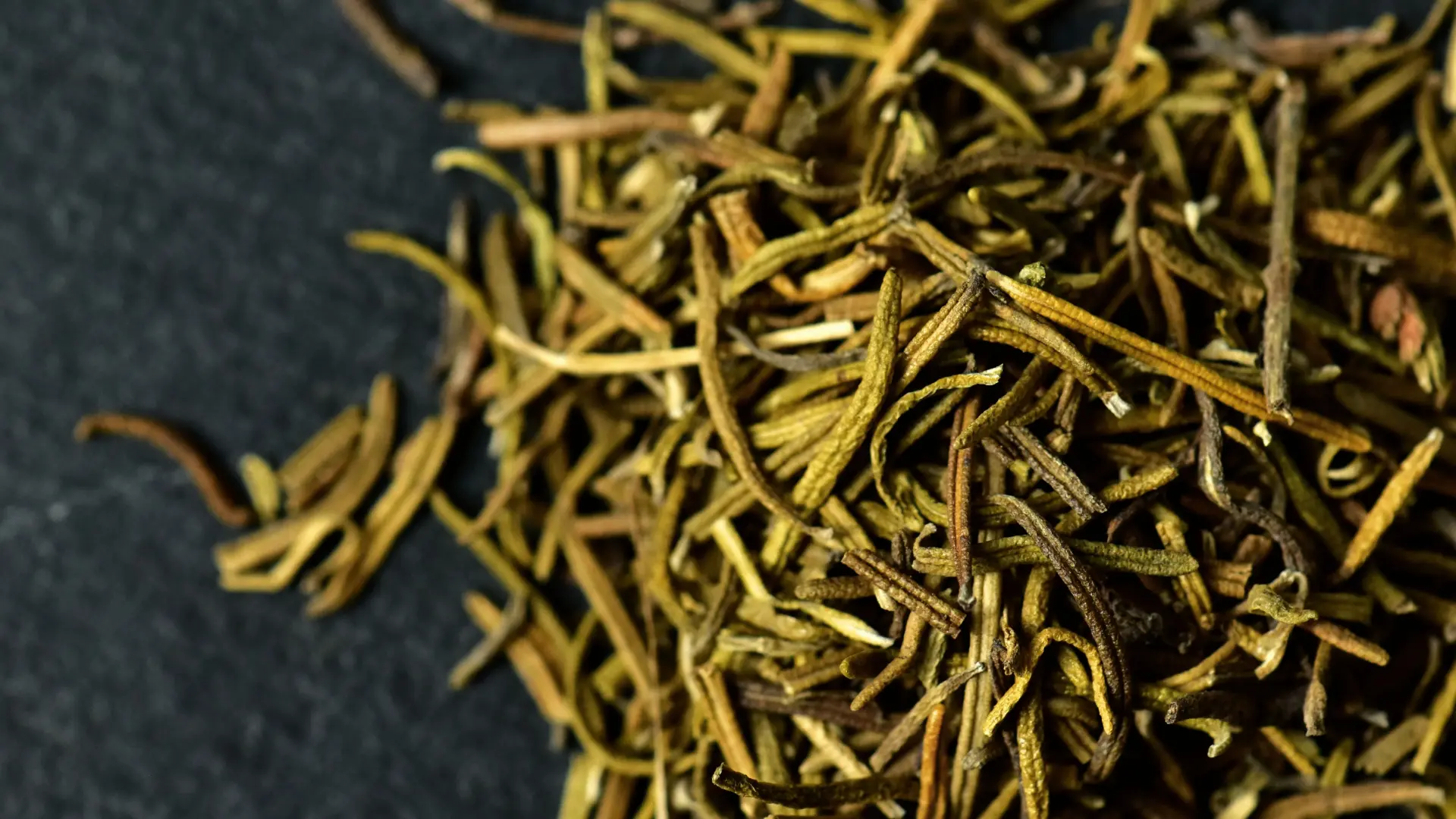 csm_Ingredients_Rosemary_Advantages_65310da461_50f3f38aac6a201d560e26003c2d997e.jpg