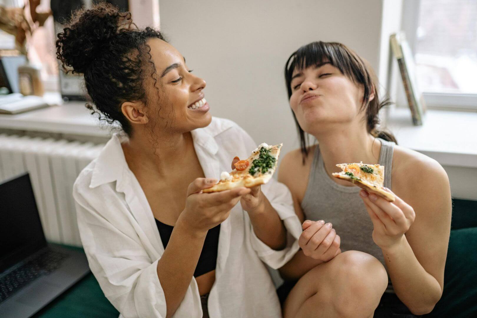 People enjoying nutrient-rich food, highlighting microbiome balance, metabolic health, and probiotic formulation expertise from a health supplements manufacturer