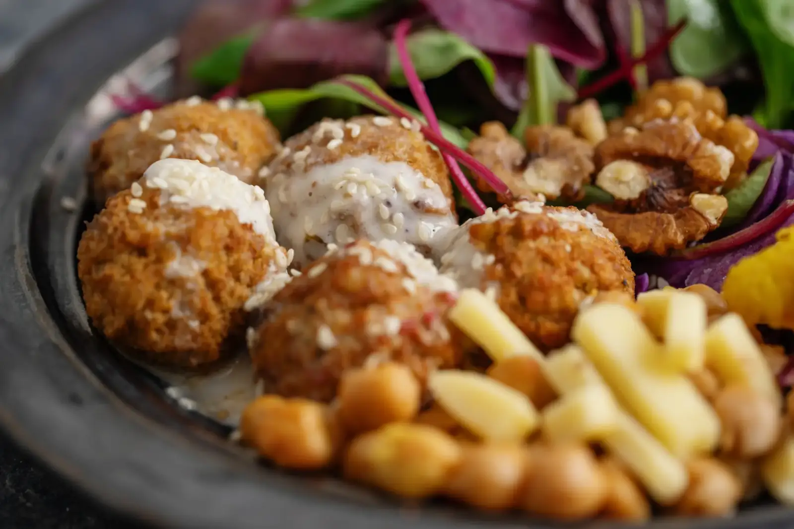 falafel-balls-with-salad-and-tahini-dressing-2026-09-21-02-11-36-utc